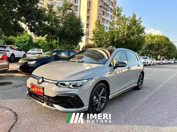 Volkswagen Golf 2024 280TSI DSG R-Line 50th Anniversary Edition - ავტომობილი ჩინეთიდან