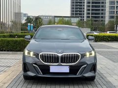 BMW 5 Series 530Li Luxury M Sport Package - ფოტო 2