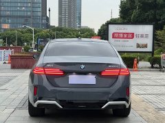BMW 5 Series 530Li Luxury M Sport Package - ფოტო 4