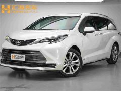 Toyota Sienna 2.5L Hybrid Premium - ფოტო 1