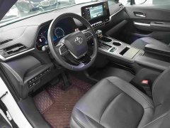 Toyota Sienna 2.5L Hybrid Premium - ფოტო 8