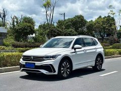 Volkswagen Tiguan L 330TSI Automatic FWD R-Line Comfort Edition - ფოტო 2