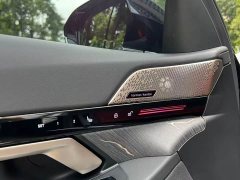 BMW 5 Series 525Li M Sport Package - ფოტო 11