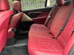 BMW 5 Series 525Li M Sport Package - ფოტო 9