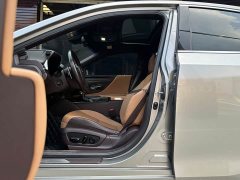 Lexus ES 300h Excellence - ფოტო 8