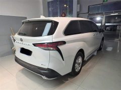 Toyota Gravia 2.5L Hybrid Comfort Edition - ფოტო 9