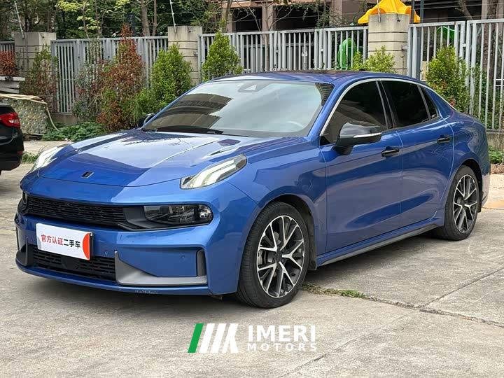 Lynk & Co 03 1.5T DCT Jìn Champion Edition