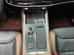 Ford Explorer EcoBoost 285 AWD Titanium 6-Seater - ფოტო 10