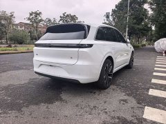 Li Auto L6 Max - ფოტო 14