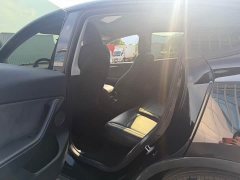 Tesla Model Y Rear-Wheel Drive - ფოტო 9