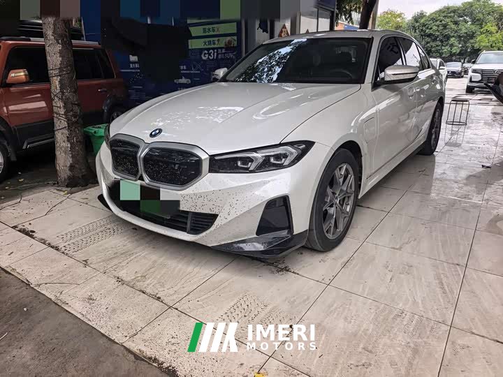 BMW i3 eDrive 35 L