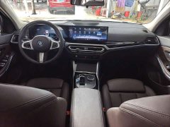BMW i3 eDrive 35 L - ფოტო 13