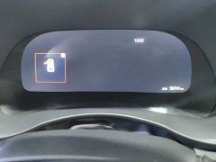 Toyota Crown Venza 2023 2.5L HEV AWD Premium - ფოტო 8