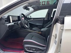 Volkswagen Lingdu 2022 Lingdu L 280TSI DSG Dazzling Red Edition - ფოტო 5