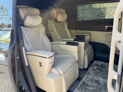 Toyota Vellfire Crown Hybrid 2.5L Premium Edition - ფოტო 16