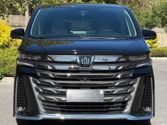 Toyota Vellfire Crown Hybrid 2.5L Premium Edition - ფოტო 2