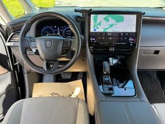 Toyota Vellfire Crown Hybrid 2.5L Premium Edition - ფოტო 8