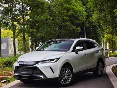 Toyota Harrier 2024 2.0L CVT FWD Premium Edition - ფოტო 1