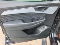 Volkswagen Teramont 2024 530TSI AWD Flagship Shengxing Pro Zhongxiang Edition 6-Seater - ფოტო 10