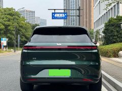 Li Auto L6 Pro - ფოტო 12