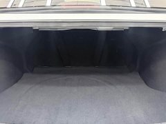 Hyundai Elantra 1.5L CVT Luxury - ფოტო 17
