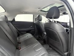 Hyundai Elantra 1.5L CVT Luxury - ფოტო 18
