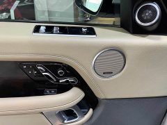 Land Rover Range Rover 2020 3.0L V6 Heritage Extended Wheelbase - ფოტო 12