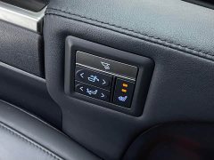 Toyota Vellfire 2020 Dual Engine 2.5L HV Luxury - ფოტო 10