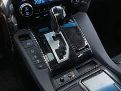 Toyota Vellfire 2020 Dual Engine 2.5L HV Luxury - ფოტო 11