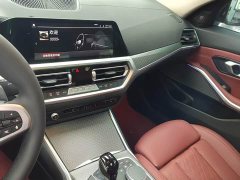 BMW 3 Series 325i M Sport Night Edition Package - ფოტო 11