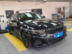 BMW 3 Series 325i M Sport Night Edition Package - ფოტო 3