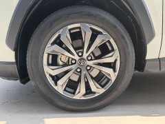 Toyota RAV4 2023 2.0L CVT FWD 20th Anniversary Platinum Edition - ფოტო 16
