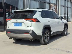 Toyota RAV4 2023 2.0L CVT FWD 20th Anniversary Platinum Edition - ფოტო 4