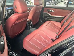 BMW 3 Series 325i M Sport Night Edition Package - ფოტო 10