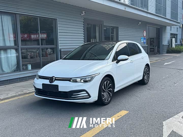 Volkswagen Golf 280TSI DSG Pro - ავტომობილი ჩინეთიდან