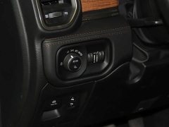 Ram Trucks 2022 5.7L Canadian Spec - ფოტო 18