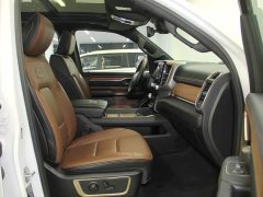 Ram Trucks 2022 5.7L Canadian Spec - ფოტო 9