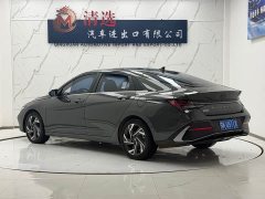 Hyundai Elantra 2023 1.5L CVT Luxury - ფოტო 4