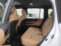 Lexus LX 600 Middle East Edition - ფოტო 8