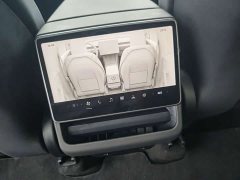 Tesla Model Y Rear-Wheel Drive - ფოტო 14