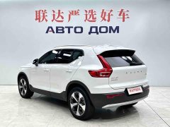 Volvo XC40 B4 AWD Smart Remote Luxury Edition - ფოტო 4