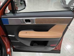 Hyundai Santafe 2.0T Connoisseur Ultra - ფოტო 18