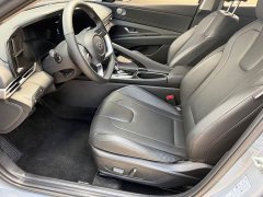 Hyundai Elantra 2022 1.5L CVT Luxury - ფოტო 11