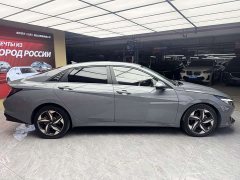 Hyundai Elantra 2022 1.5L CVT GLX Elite - ფოტო 4