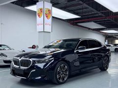 BMW 5 Series 525Li M Sport Package - ფოტო 1