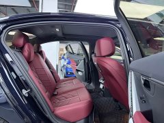 BMW 5 Series 525Li M Sport Package - ფოტო 14
