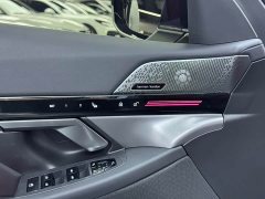 BMW 5 Series 525Li M Sport Package - ფოტო 7