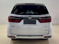 Honda Elysion 2.0L e:HEV Classic - ფოტო 7