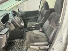 Honda Elysion 2.0L e:HEV Classic - ფოტო 9