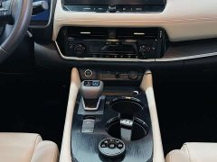 Nissan Qashqai VC-Turbo 300 CVT 4WD Premium Edition - ფოტო 13